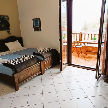 Pension Lucy Panormos  Экстерьер фото