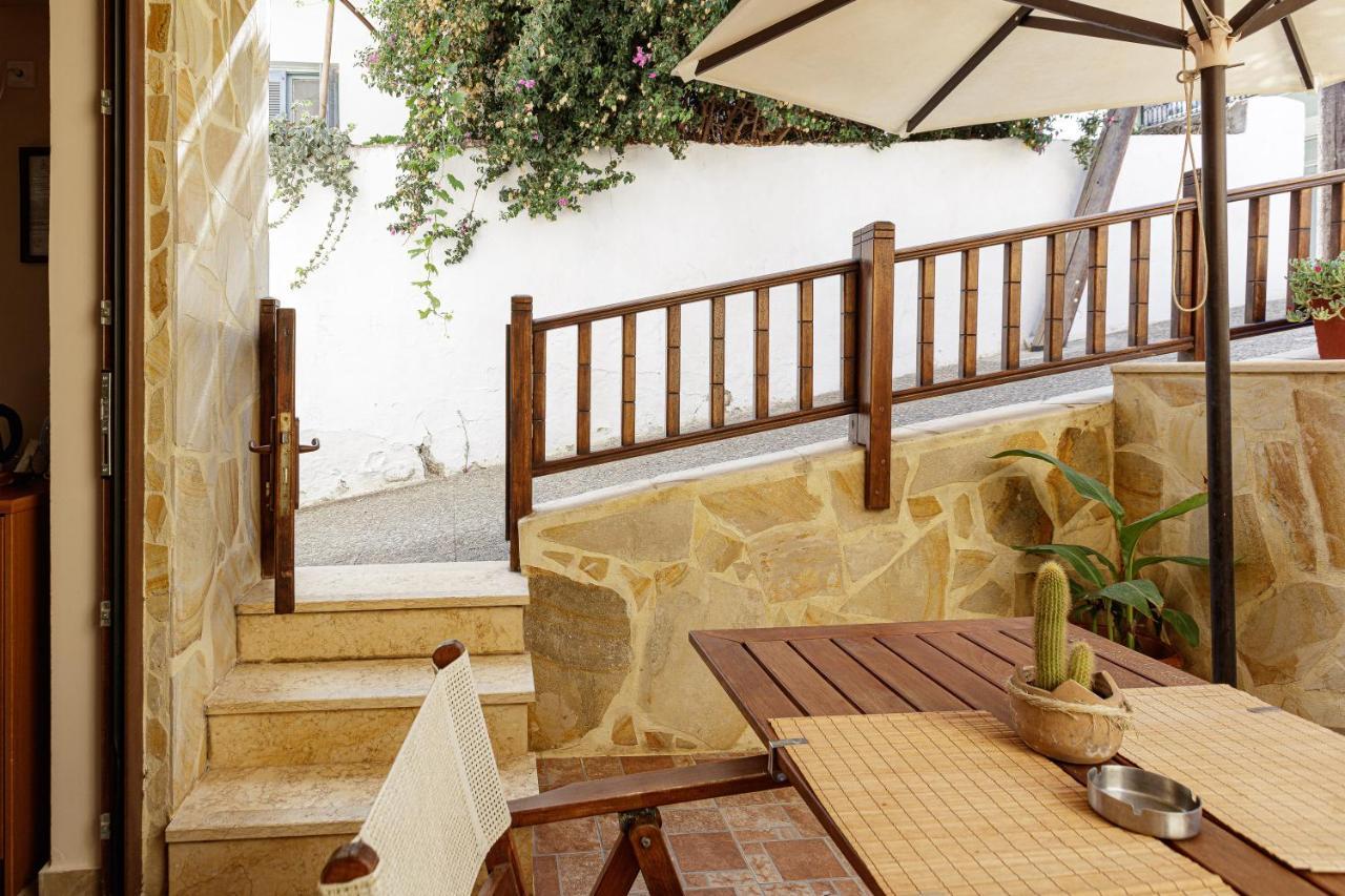 Pension Lucy Panormos  Экстерьер фото