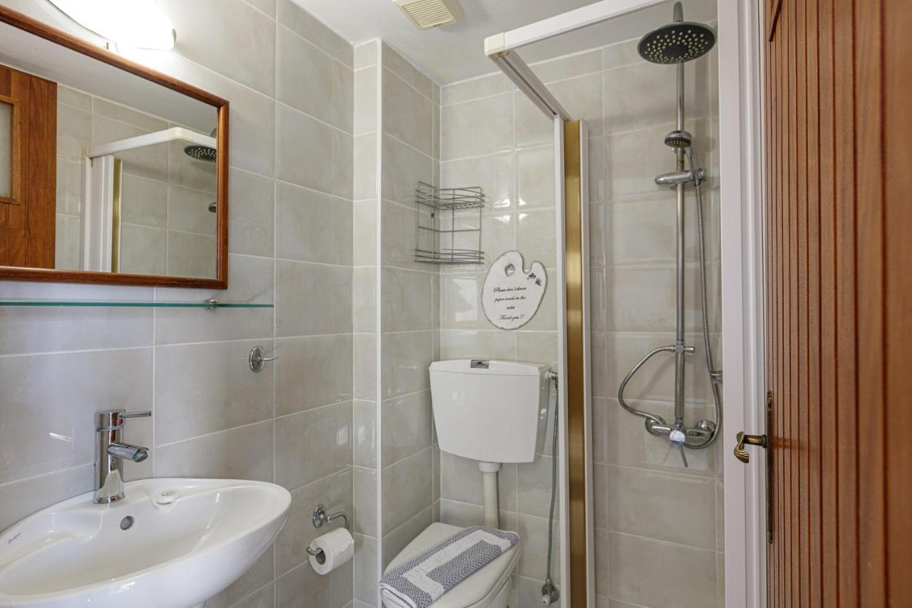 Pension Lucy Panormos  Экстерьер фото