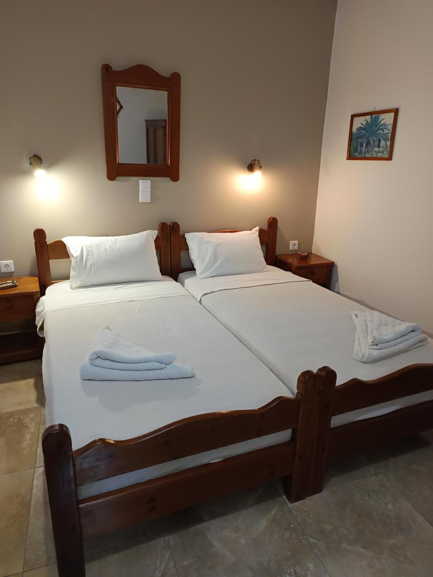 Pension Lucy Panormos  Экстерьер фото