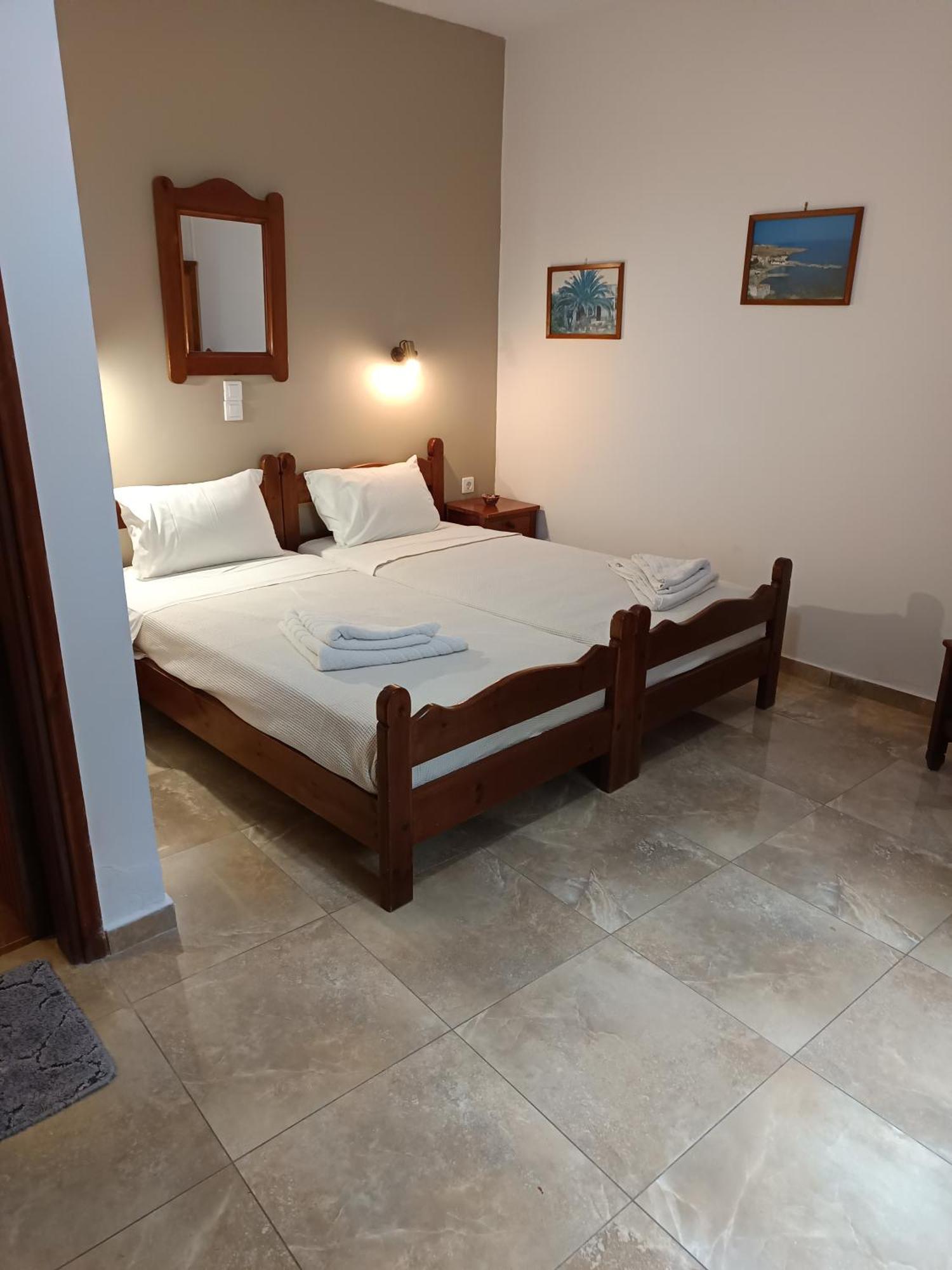 Pension Lucy Panormos  Экстерьер фото